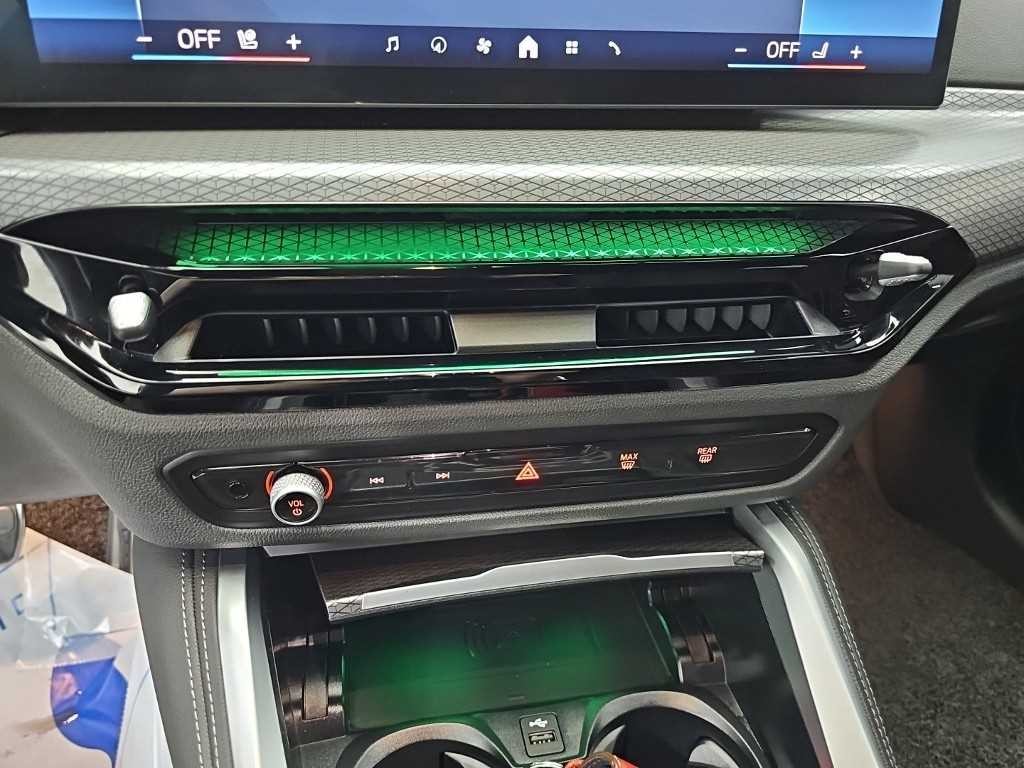 BMW 4시리즈 4시리즈 (G22) 420i 컨버터블 M 스포츠 이미지 10