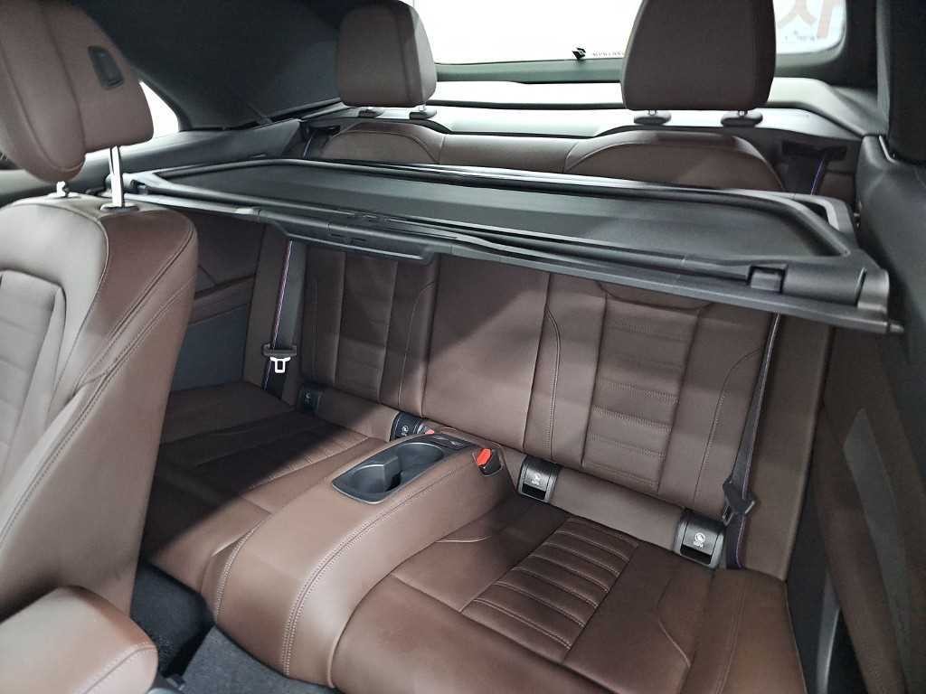BMW 4시리즈 4시리즈 (G22) 420i 컨버터블 M 스포츠 이미지 12