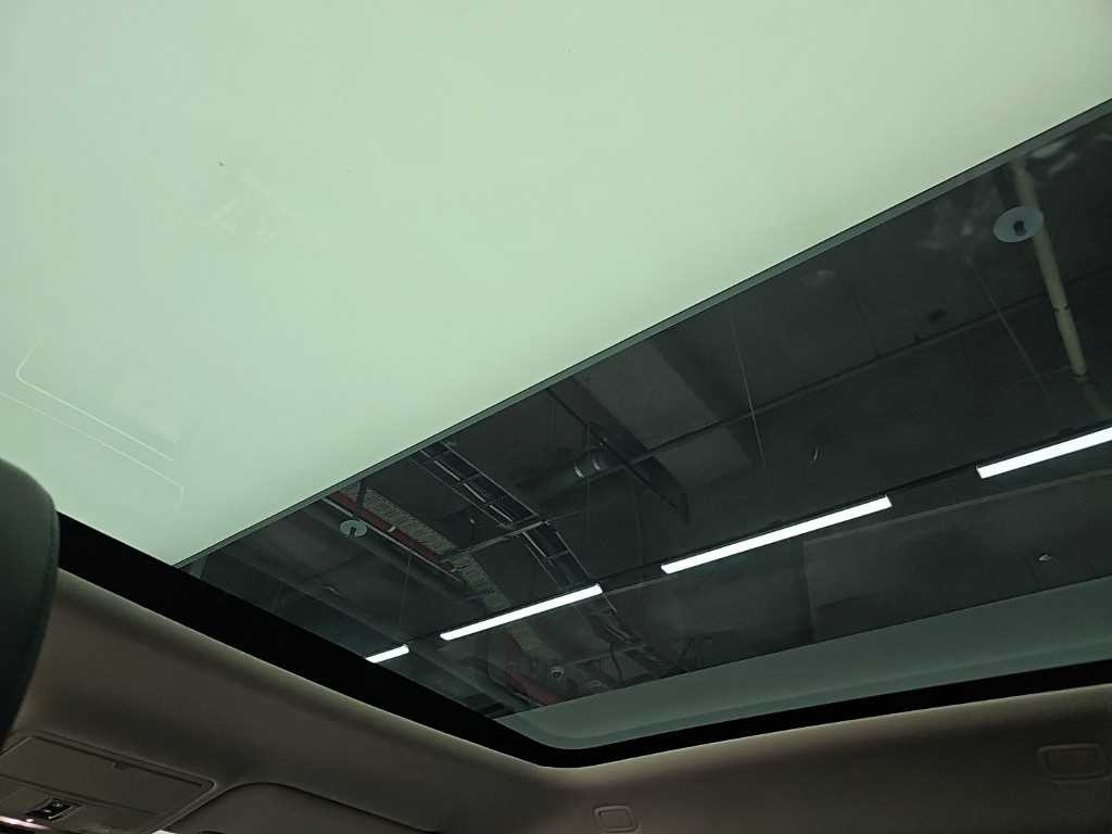 랜드로버 레인지로버 이보크 레인지로버 이보크 2세대 D180 SE 이미지 15