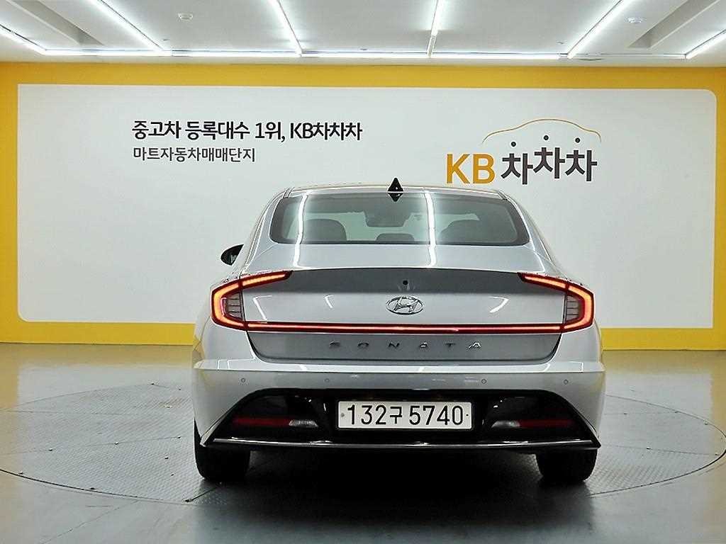 현대 쏘나타 쏘나타 (DN8) 2.0 프리미엄 플러스 이미지 3
