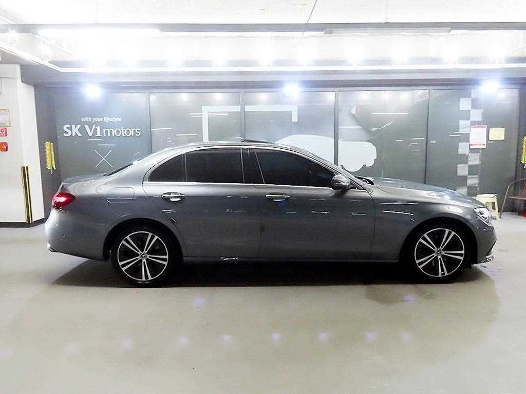 벤츠 E 클래스 E-클래스 W213 E250 아방가르드 이미지 3