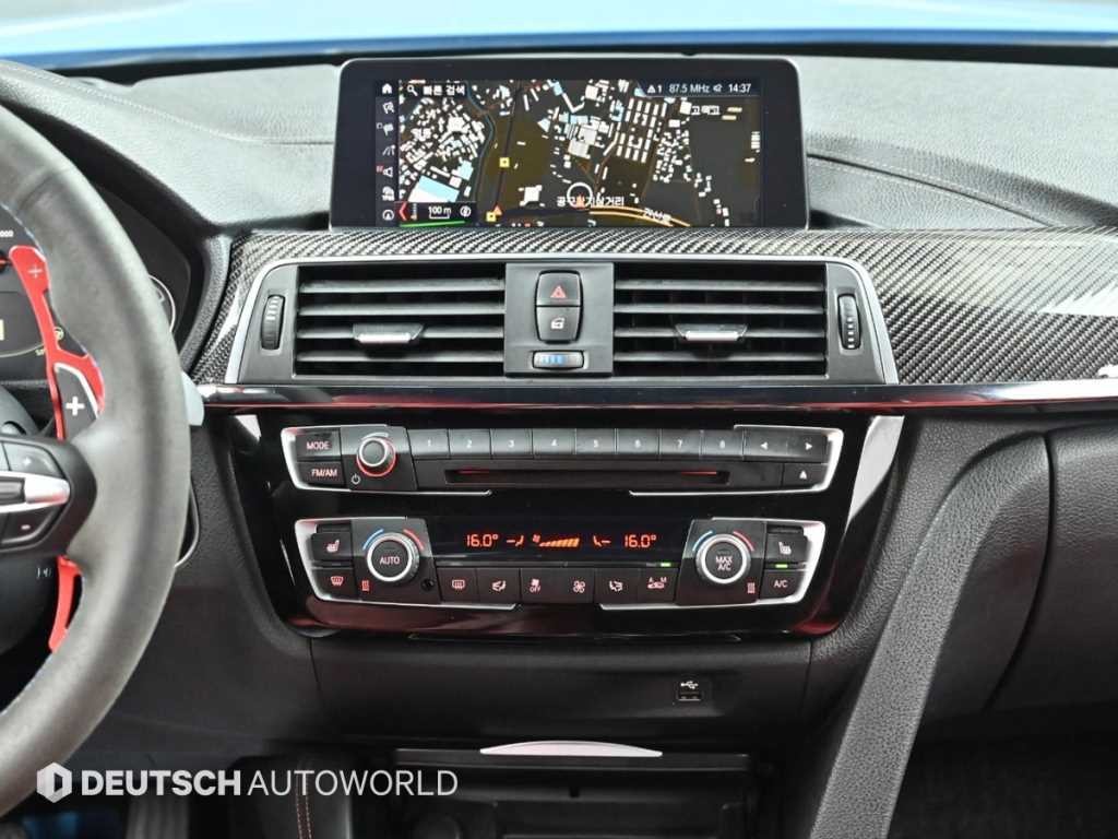 BMW 4시리즈 M4 (F82) 쿠페 컴패티션 이미지 14