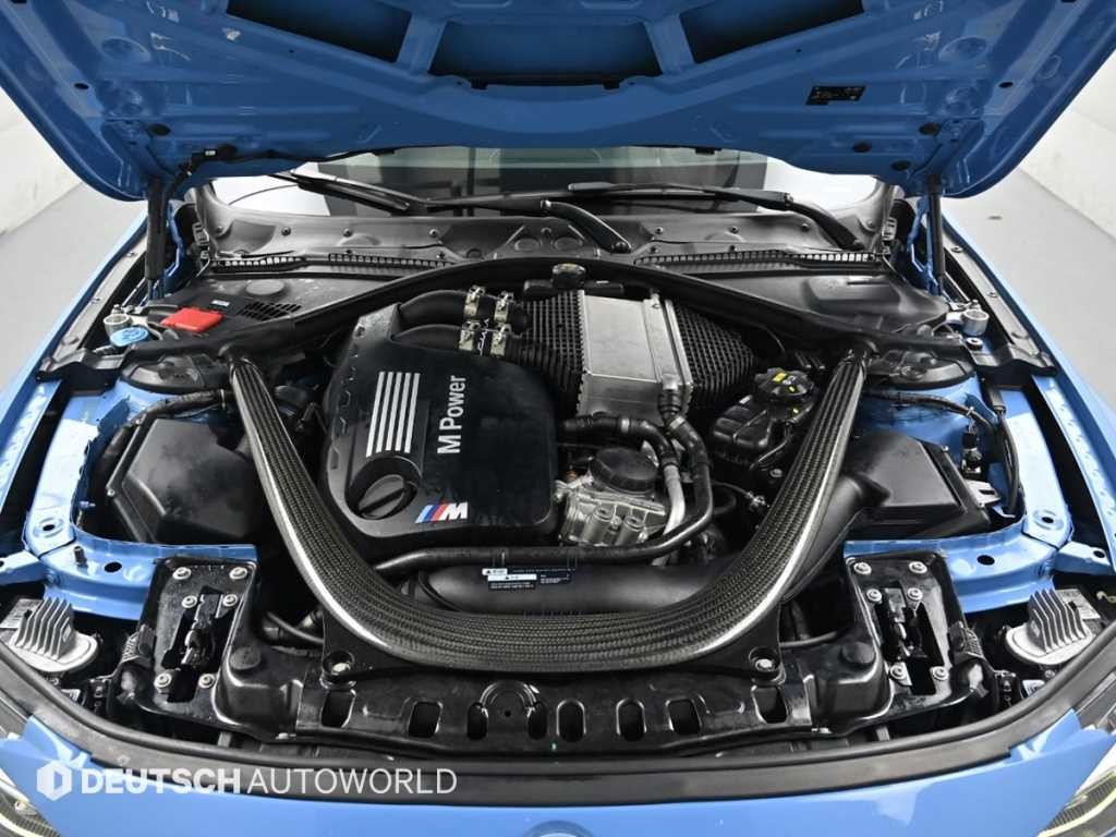 BMW 4시리즈 M4 (F82) 쿠페 컴패티션 이미지 6