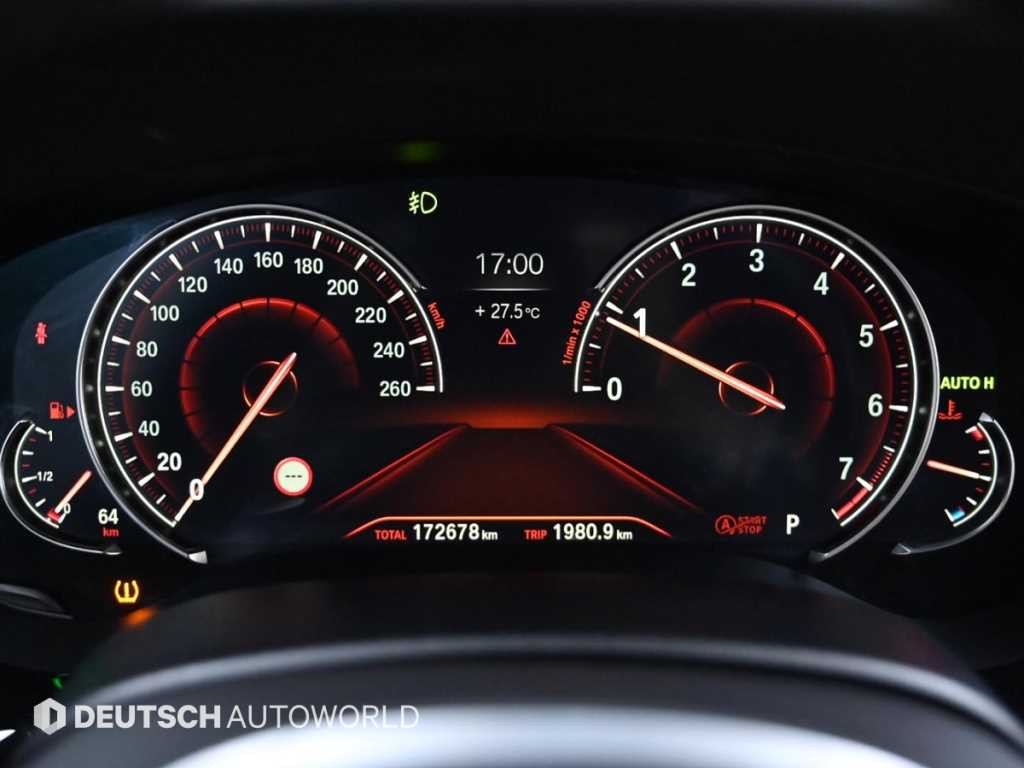 BMW 5시리즈 5시리즈 (G30) 530i M 스포츠 플러스 이미지 8