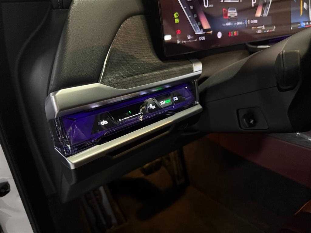 BMW 7시리즈 7시리즈 (G70) 740i xDrive M 스포츠 리미티드 이미지 13