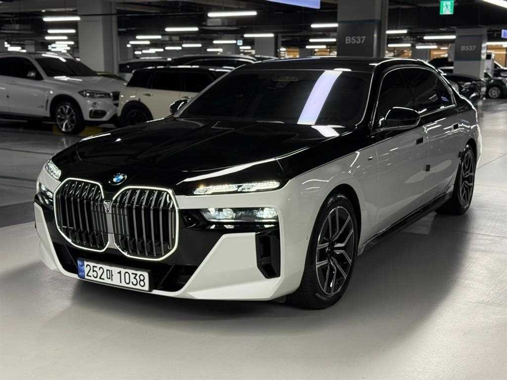 BMW 7시리즈 7시리즈 (G70) 740i xDrive M 스포츠 리미티드 이미지 3