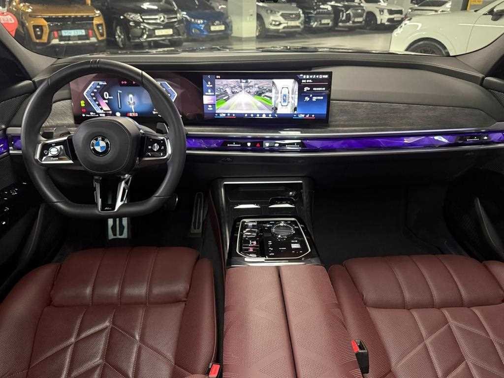 BMW 7시리즈 7시리즈 (G70) 740i xDrive M 스포츠 리미티드 이미지 8