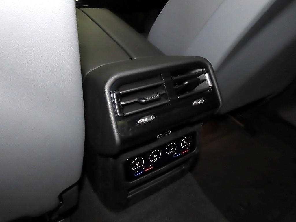 BMW 5시리즈 5시리즈 (G60) 530e xDrive M 스포츠 프로 이미지 15