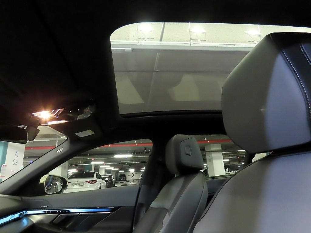 BMW 5시리즈 5시리즈 (G60) 530e xDrive M 스포츠 프로 이미지 16