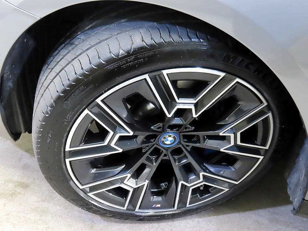 BMW 5시리즈 5시리즈 (G60) 530e xDrive M 스포츠 프로 이미지 20