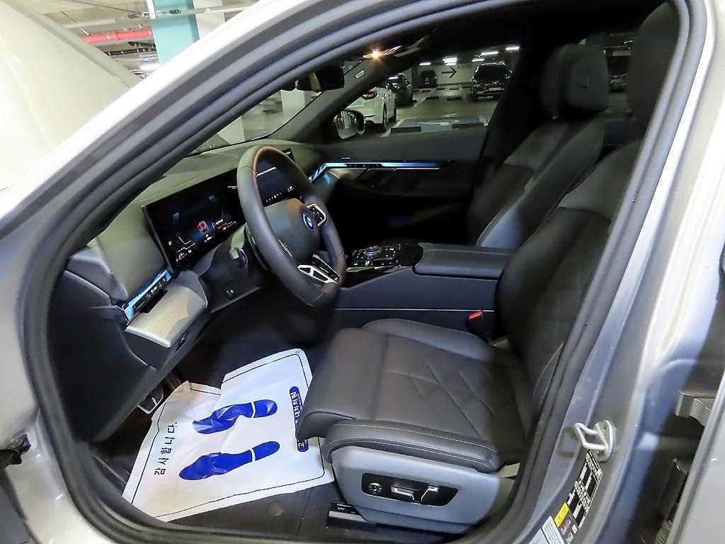 BMW 5시리즈 5시리즈 (G60) 530e xDrive M 스포츠 프로 이미지 6