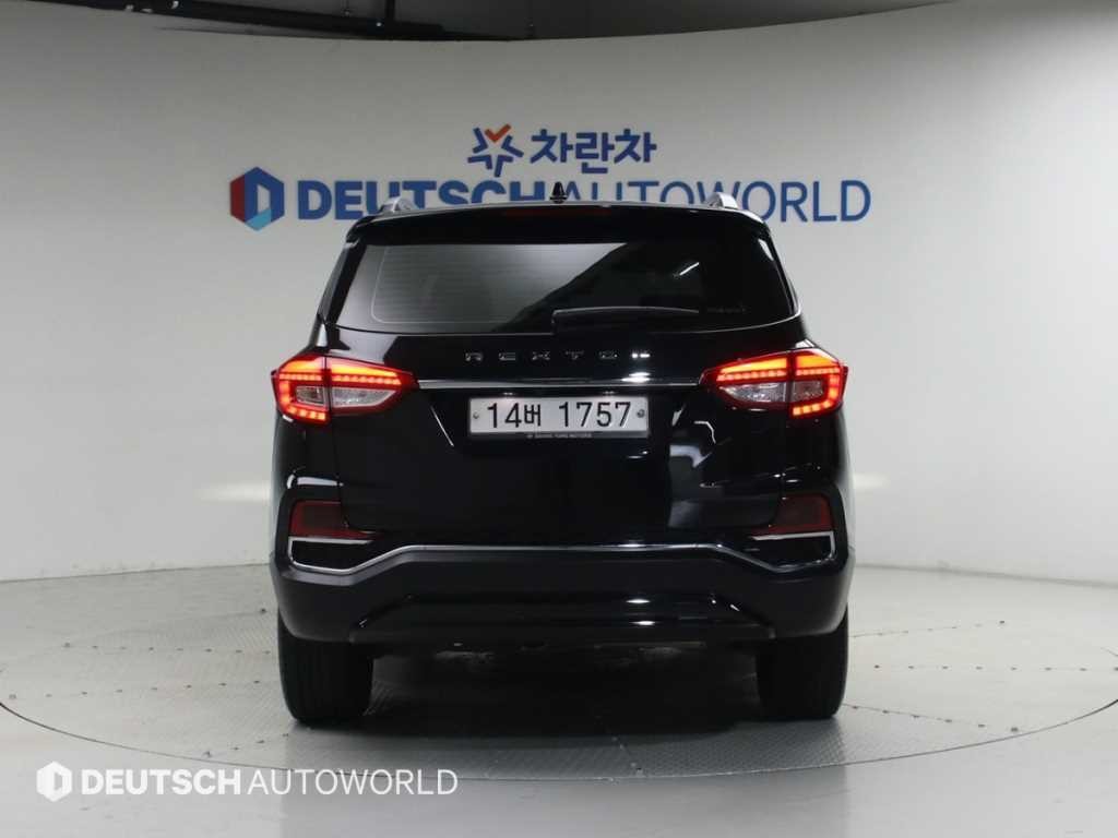KG모빌리티(쌍용) 렉스턴 G4렉스턴 디젤 2.2 4WD 헤리티지 이미지 4