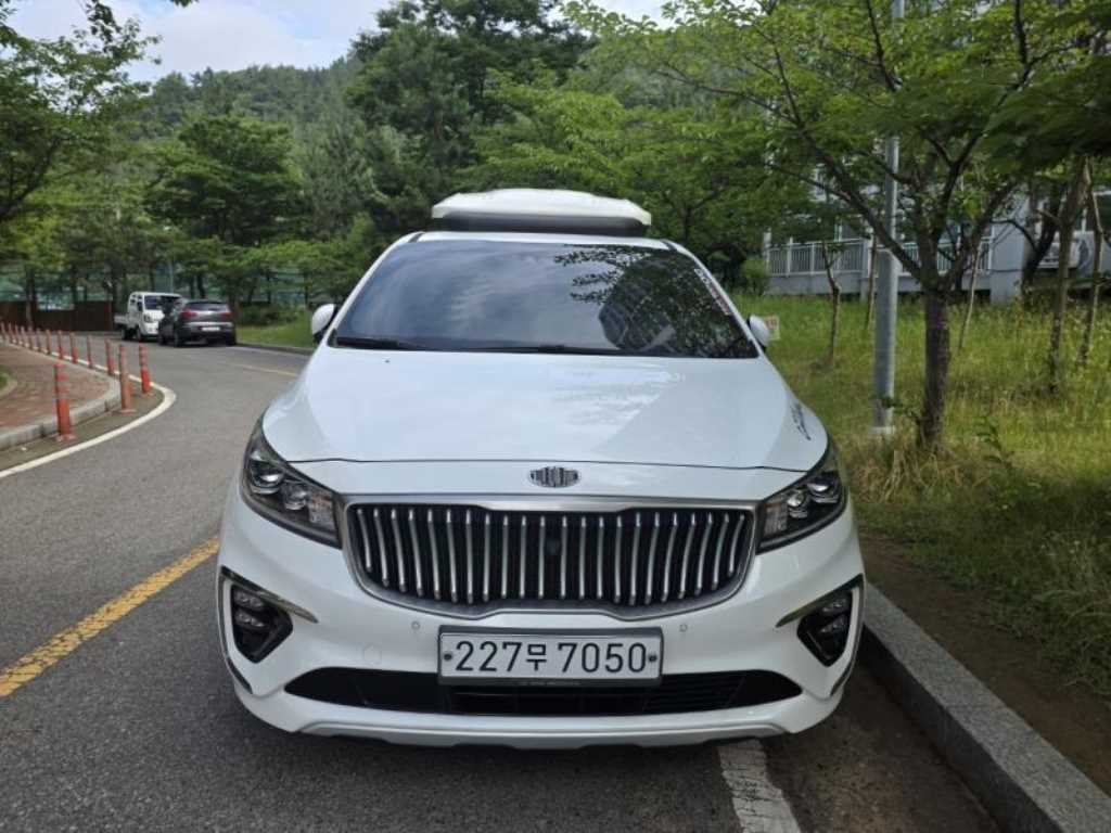기아 카니발 더 뉴 카니발 가솔린 7인승 리무진 프레지던트 이미지 1