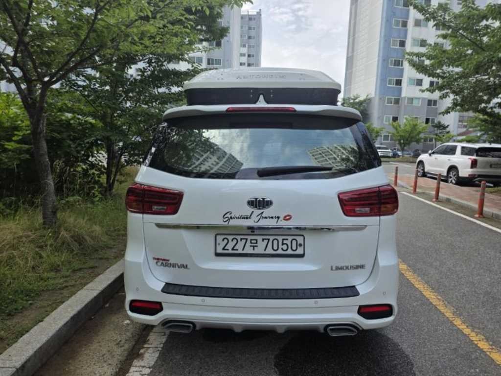 기아 카니발 더 뉴 카니발 가솔린 7인승 리무진 프레지던트 이미지 3