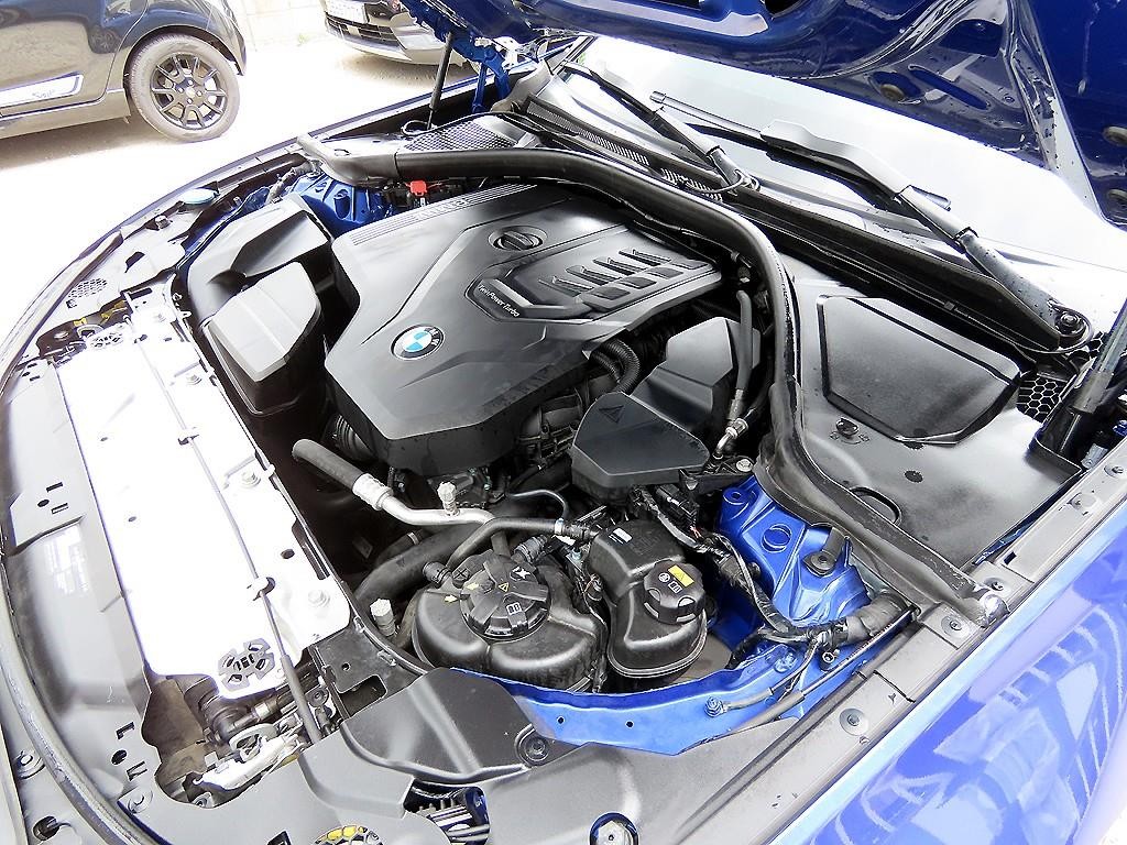 BMW 3시리즈 3시리즈 (F30) 320i M 스포츠 이미지 19