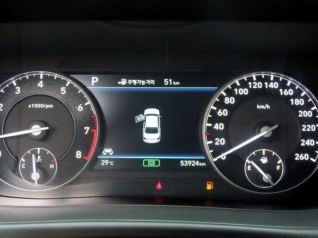 제네시스 EQ900 3.8 GDI AWD 럭셔리 이미지 9