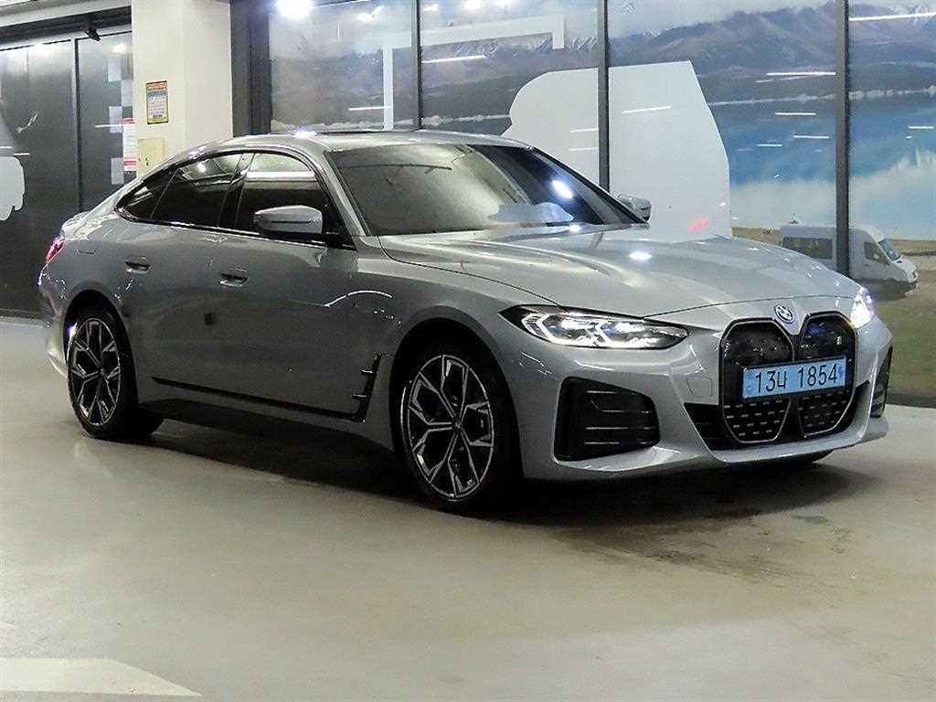 BMW i4 eDrive 40 M 스포츠 프로 이미지 1
