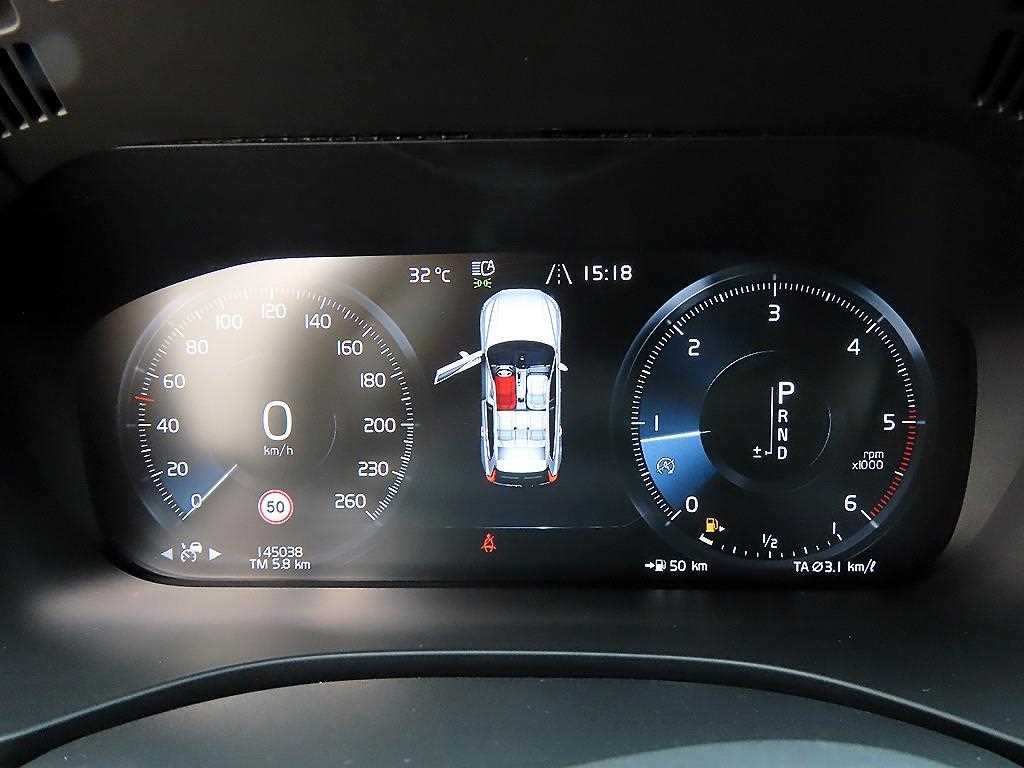 볼보 XC60 XC60(2세대) D5 AWD 인스크립션 이미지 9