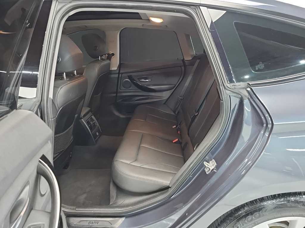 BMW 그란투리스모 3시리즈 GT (F34) GT 320D xDrive 이미지 12
