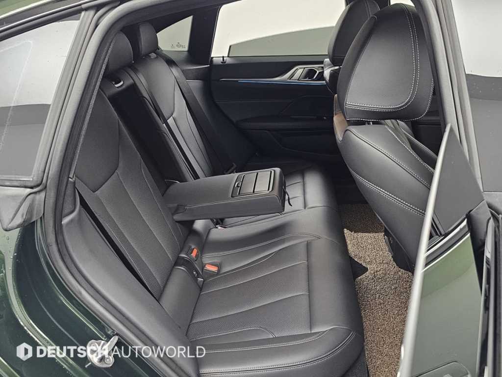 BMW i4 eDrive 40 M 스포츠 이미지 12
