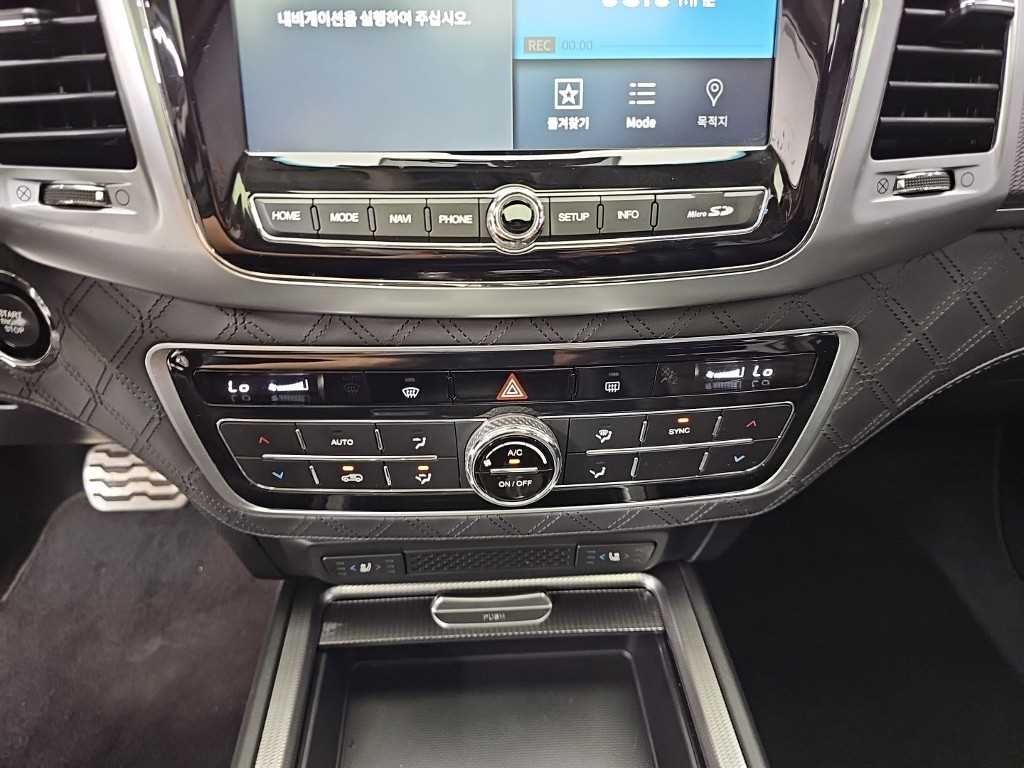 KG모빌리티(쌍용) 렉스턴 올 뉴 렉스턴 (Y450) 디젤 2.2 4WD 럭셔리 이미지 10
