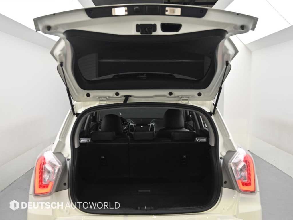 KG모빌리티(쌍용) 티볼리 티볼리 아머 2WD 디젤 VX 이미지 19