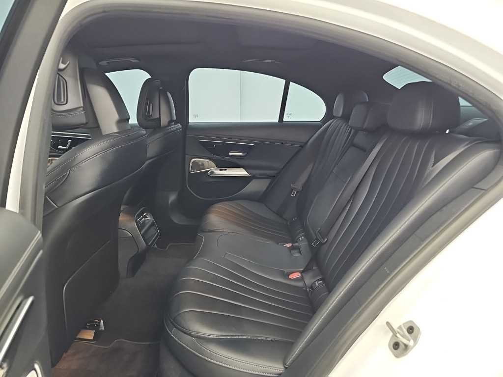 벤츠 E 클래스 E-클래스 W214 E300 4MATIC 익스클루시브 이미지 12