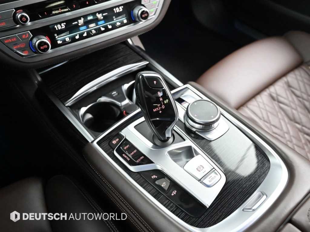 BMW 7시리즈 7시리즈 (G11) 730Ld xDrive M 스포츠 이미지 9