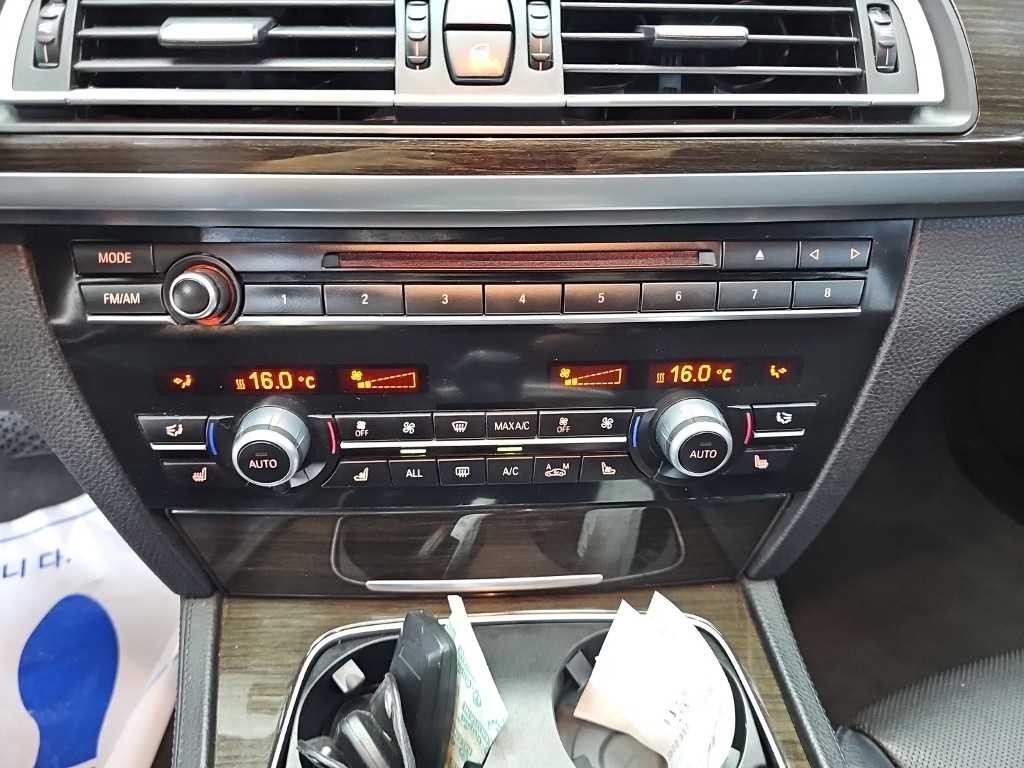 BMW 7시리즈 7시리즈 (F01) 740 Li 이미지 10