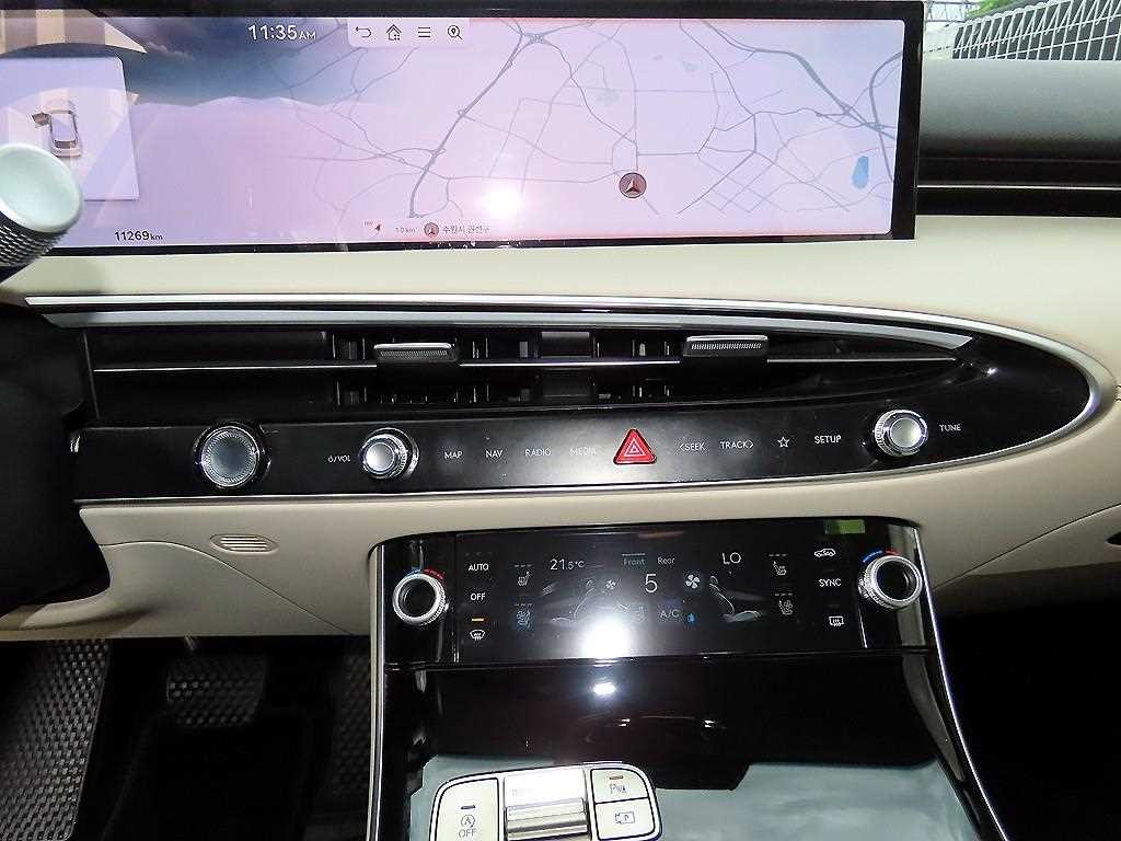 제네시스 GV70 2.5T 가솔린 2WD 기본형 이미지 13