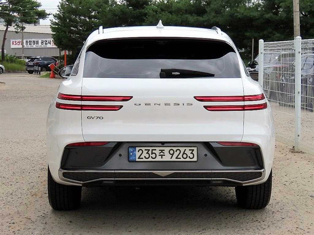 제네시스 GV70 2.5T 가솔린 2WD 기본형 이미지 4