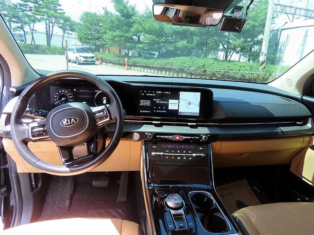 기아 카니발 카니발 4세대 디젤 9인승 시그니처 이미지 8