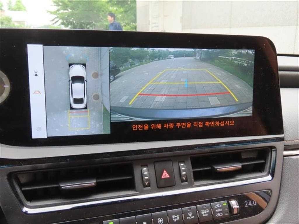 렉서스 ES ES300h 7세대 이그제큐티브 이미지 9
