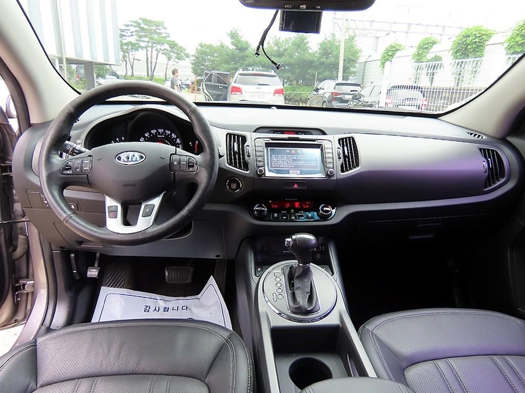 기아 스포티지 스포티지 R 2WD TLX 프리미엄 이미지 7