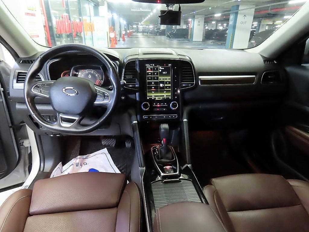 르노코리아(삼성) QM6 더뉴QM6 2.0 LPe RE 시그니처 2WD 이미지 10