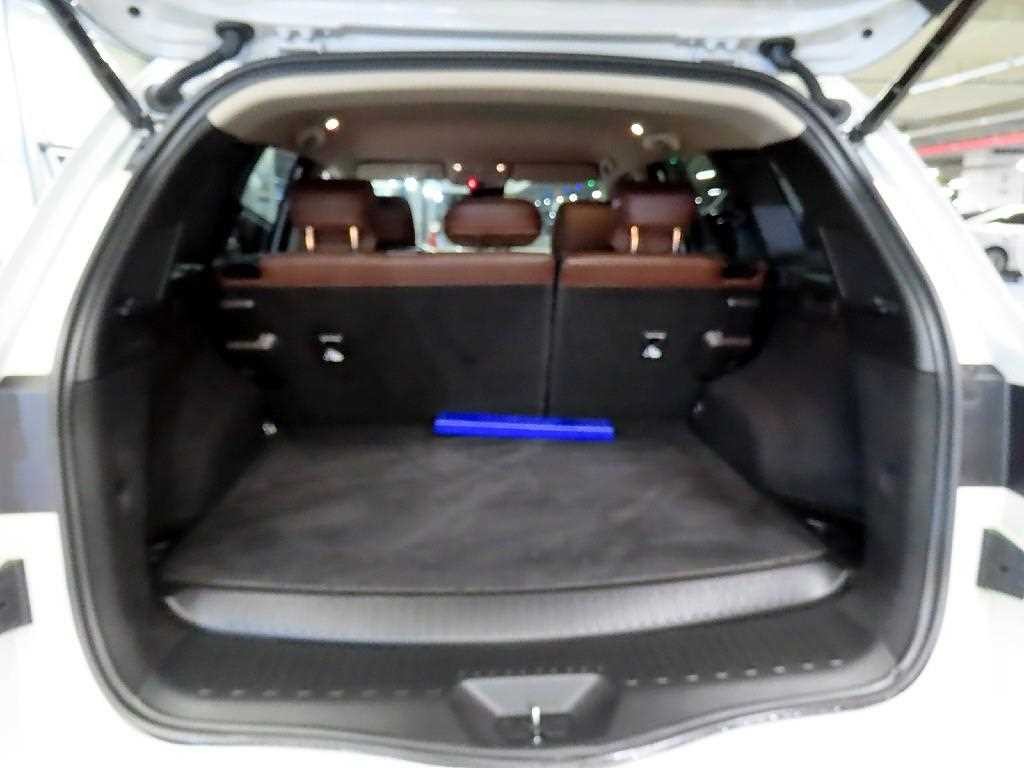 르노코리아(삼성) QM6 더뉴QM6 2.0 LPe RE 시그니처 2WD 이미지 17