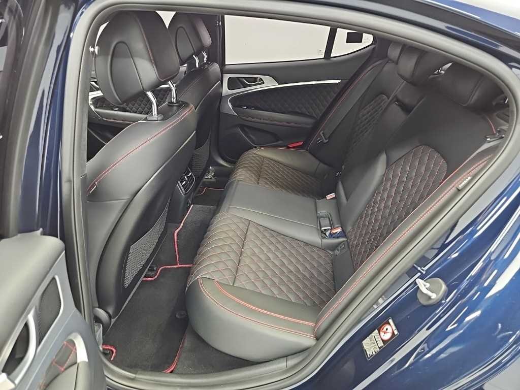 제네시스 G70 2.0T AWD 스포츠 패키지 이미지 12