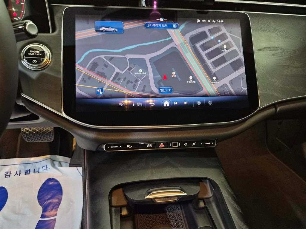 벤츠 E 클래스 E-클래스 W214 E200 아방가르드 이미지 14
