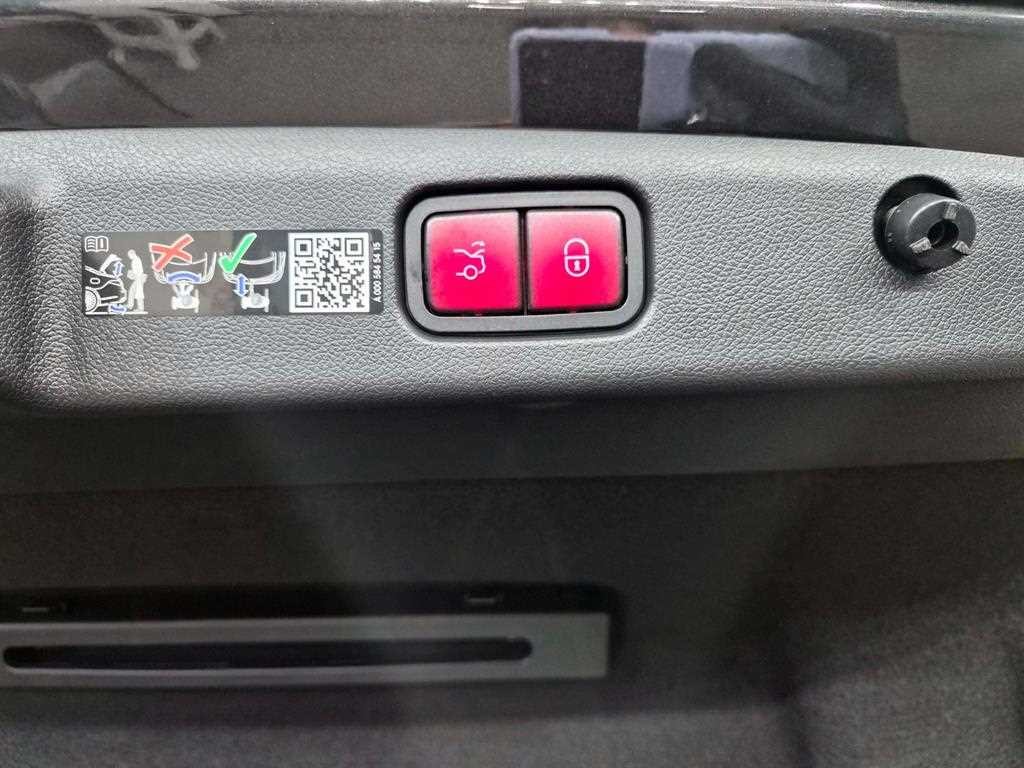 벤츠 E 클래스 E-클래스 W214 E200 아방가르드 이미지 16