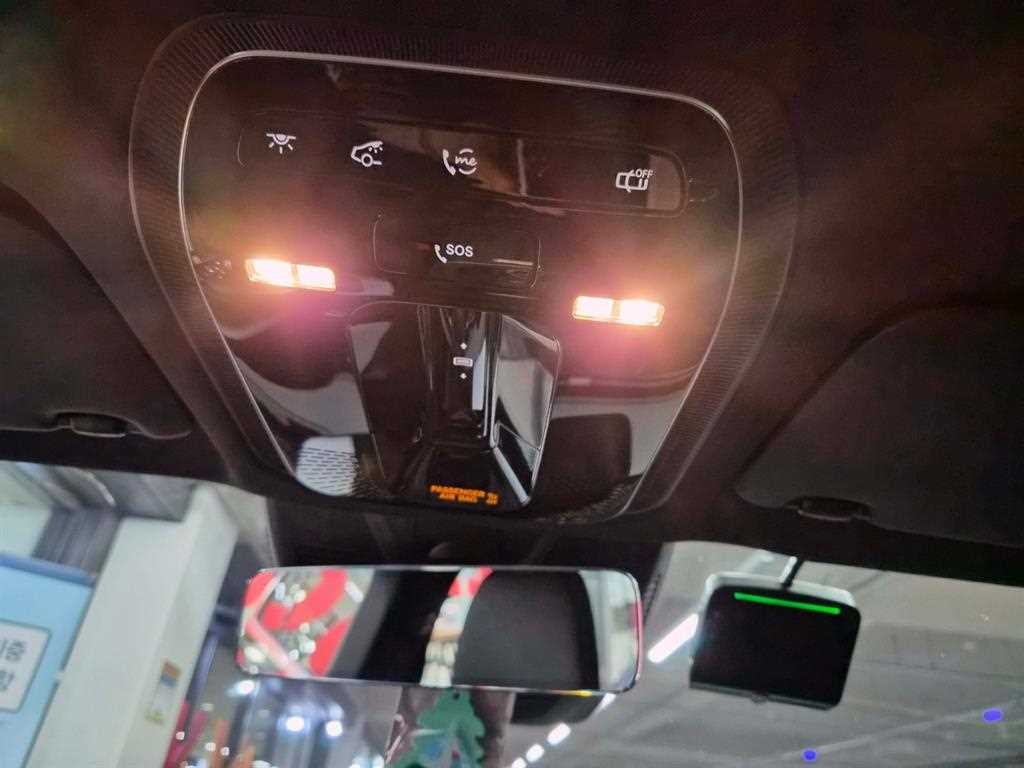 벤츠 E 클래스 E-클래스 W214 E200 아방가르드 이미지 17
