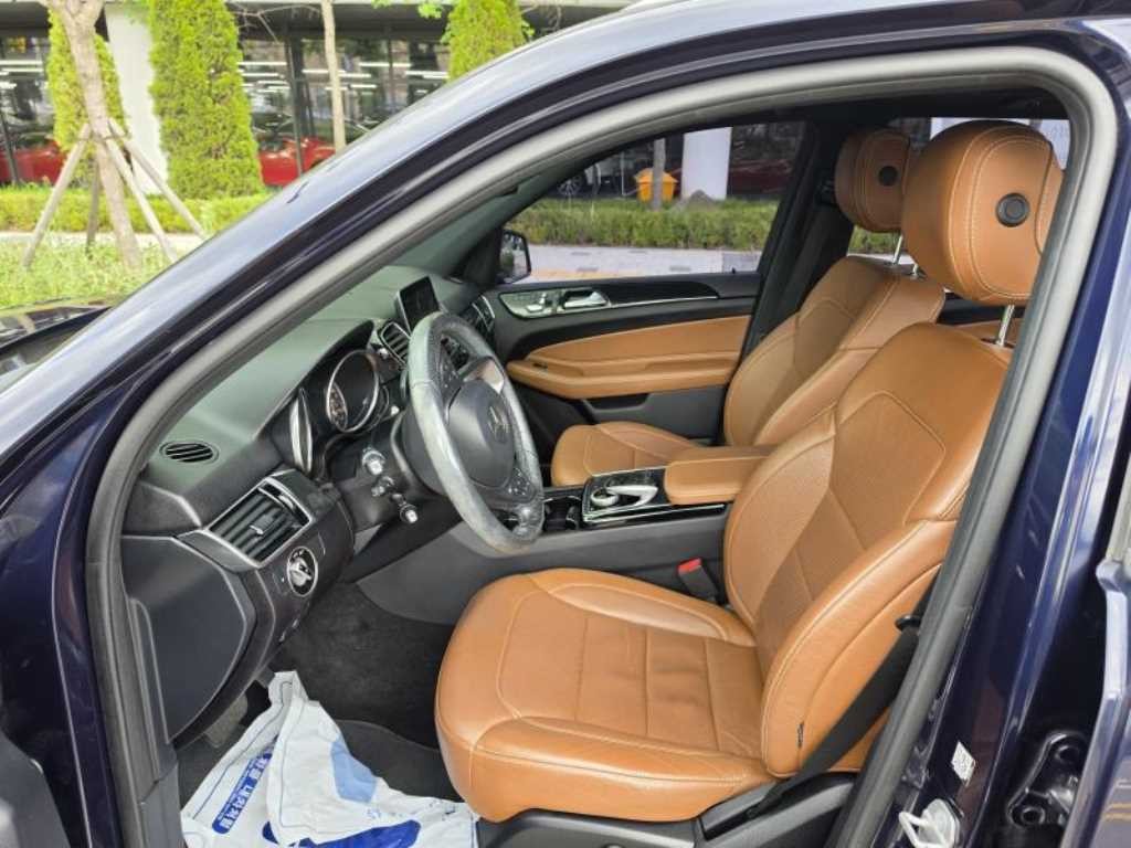 벤츠 GLE 클래스 GLE 클래스 W166 GLE 350 d 4MATIC 이미지 12
