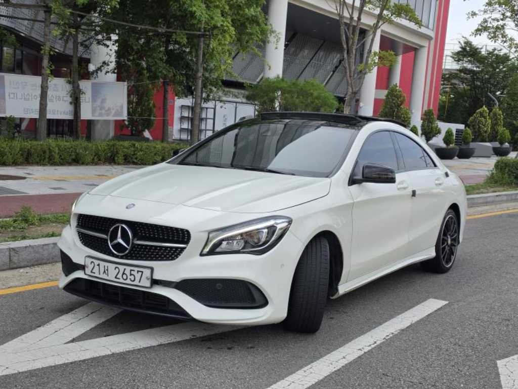 벤츠 CLA 클래스 CLA클래스 CLA 250 4MATIC AMG LINE 이미지 1