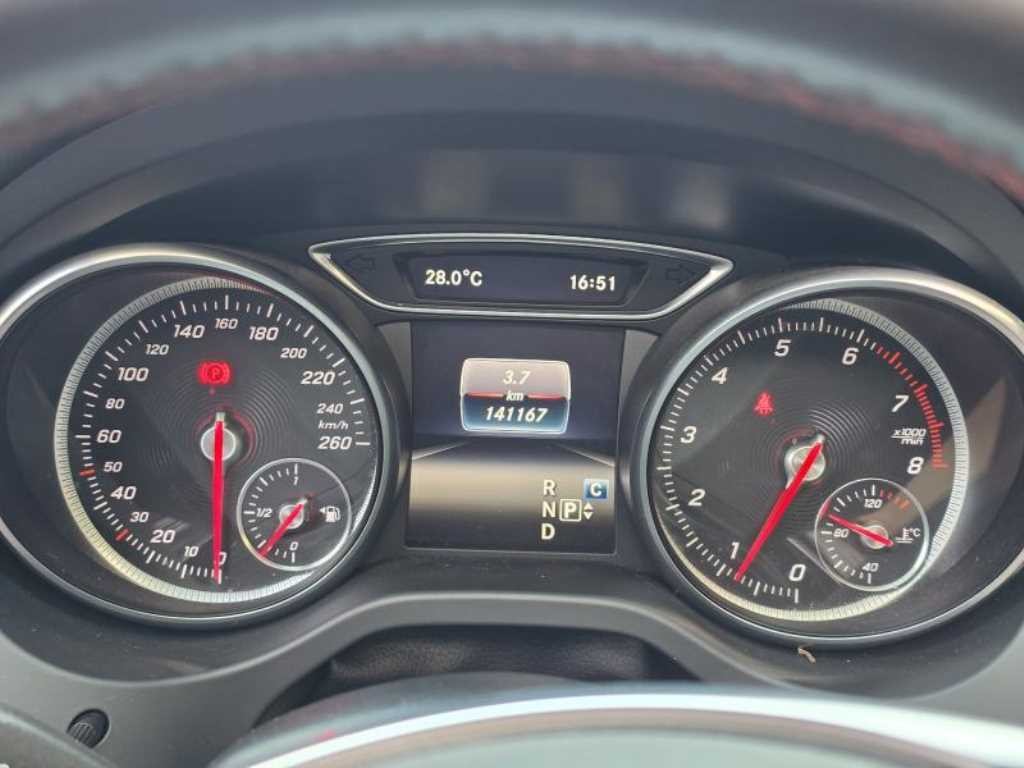 벤츠 CLA 클래스 CLA클래스 CLA 250 4MATIC AMG LINE 이미지 11