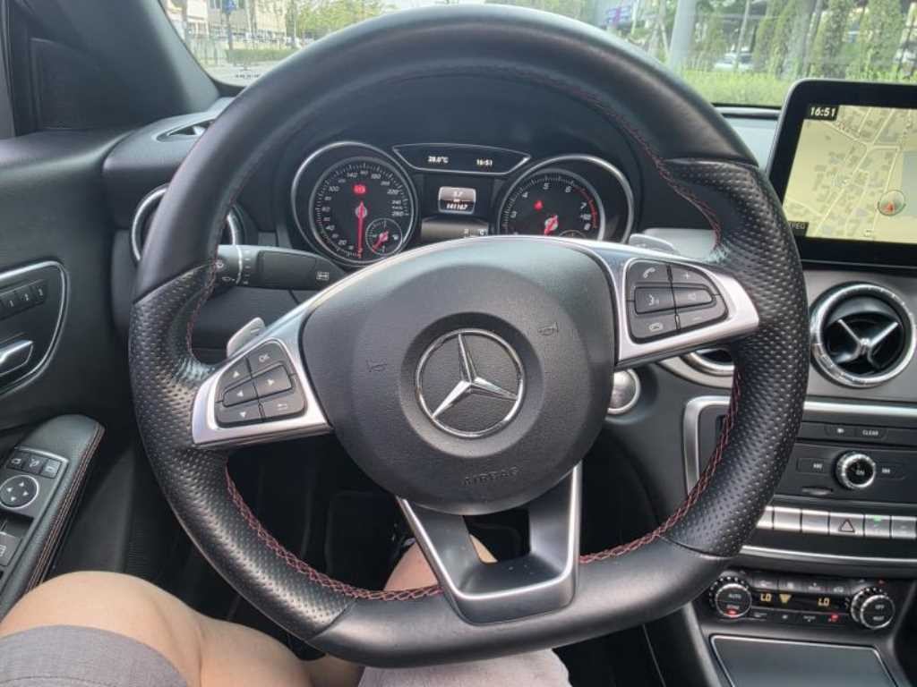 벤츠 CLA 클래스 CLA클래스 CLA 250 4MATIC AMG LINE 이미지 15