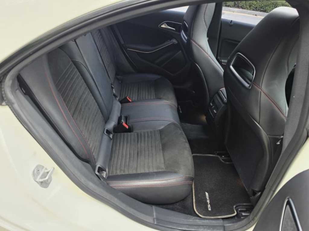 벤츠 CLA 클래스 CLA클래스 CLA 250 4MATIC AMG LINE 이미지 20