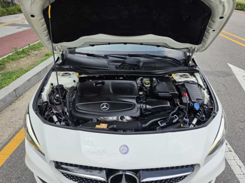 벤츠 CLA 클래스 CLA클래스 CLA 250 4MATIC AMG LINE 이미지 8