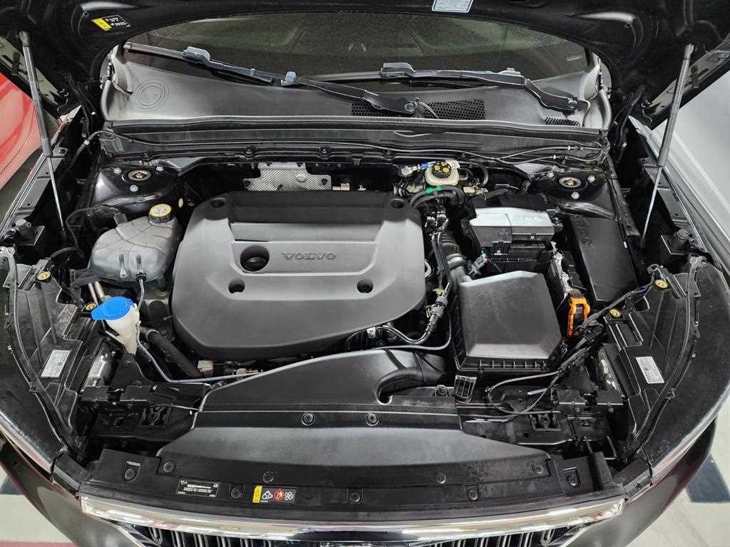 볼보 XC40 B4 AWD 얼티메이트 브라이트 이미지 20
