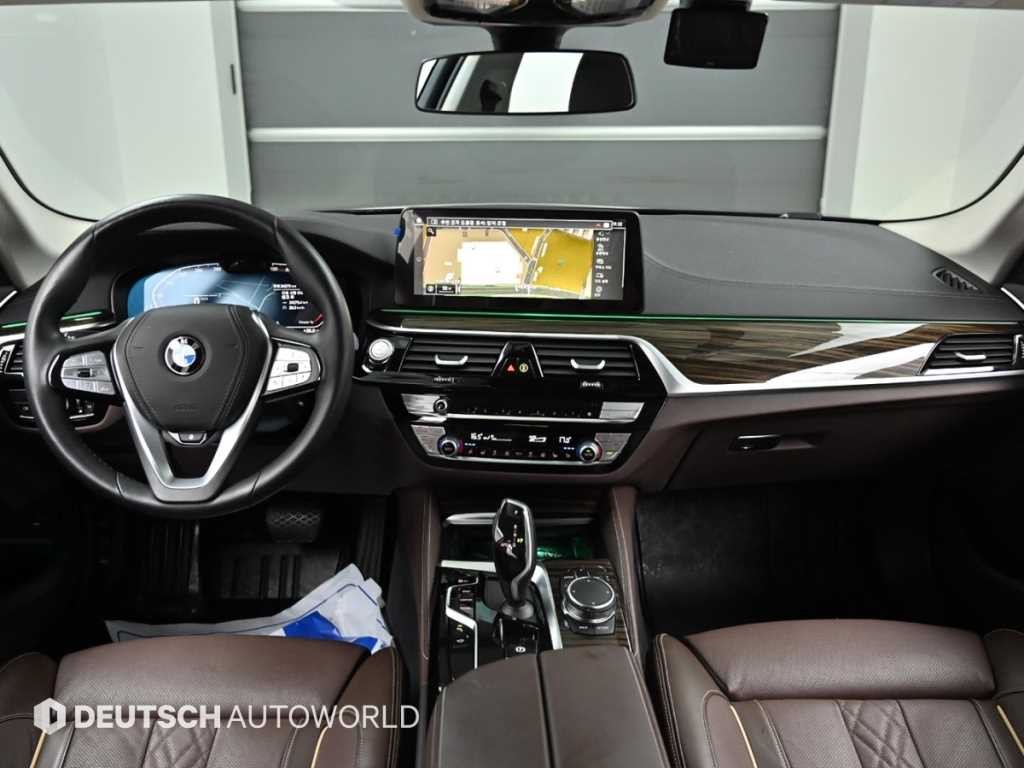 BMW 5시리즈 5시리즈 (G30) 523d 럭셔리 이미지 7