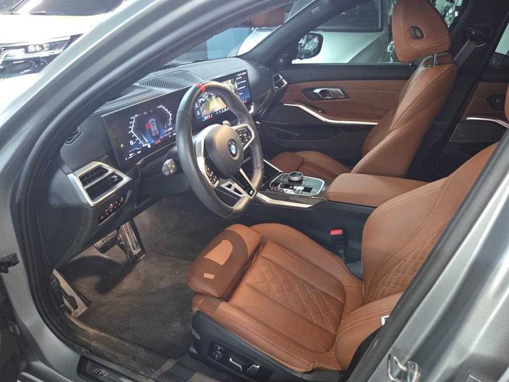BMW 3시리즈 3시리즈 (G20) M340i xDrive 투어링 M 퍼포먼스 에디션 이미지 16