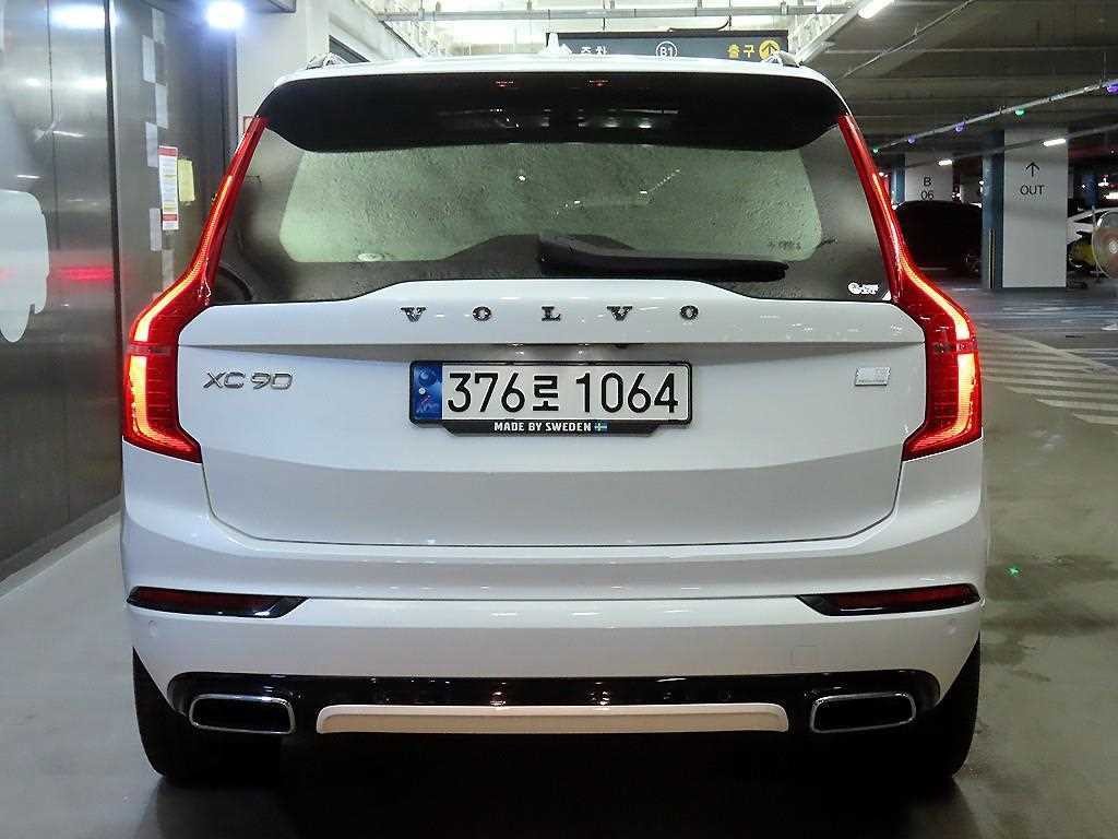 볼보 XC90 XC90 2세대 2.0 T8 AWD R-디자인 이미지 5